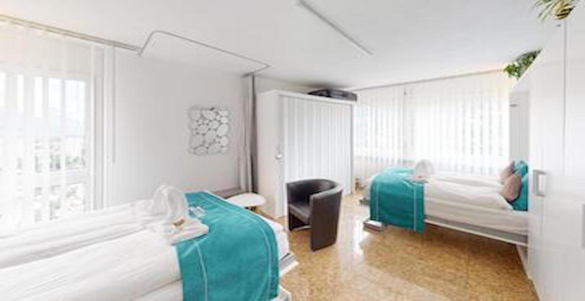 Ueber Den Daecher Von Chur Apartment Exterior foto